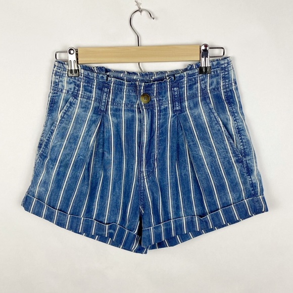 American Eagle Outfitters Pants - American Eagle Striped Shorts
